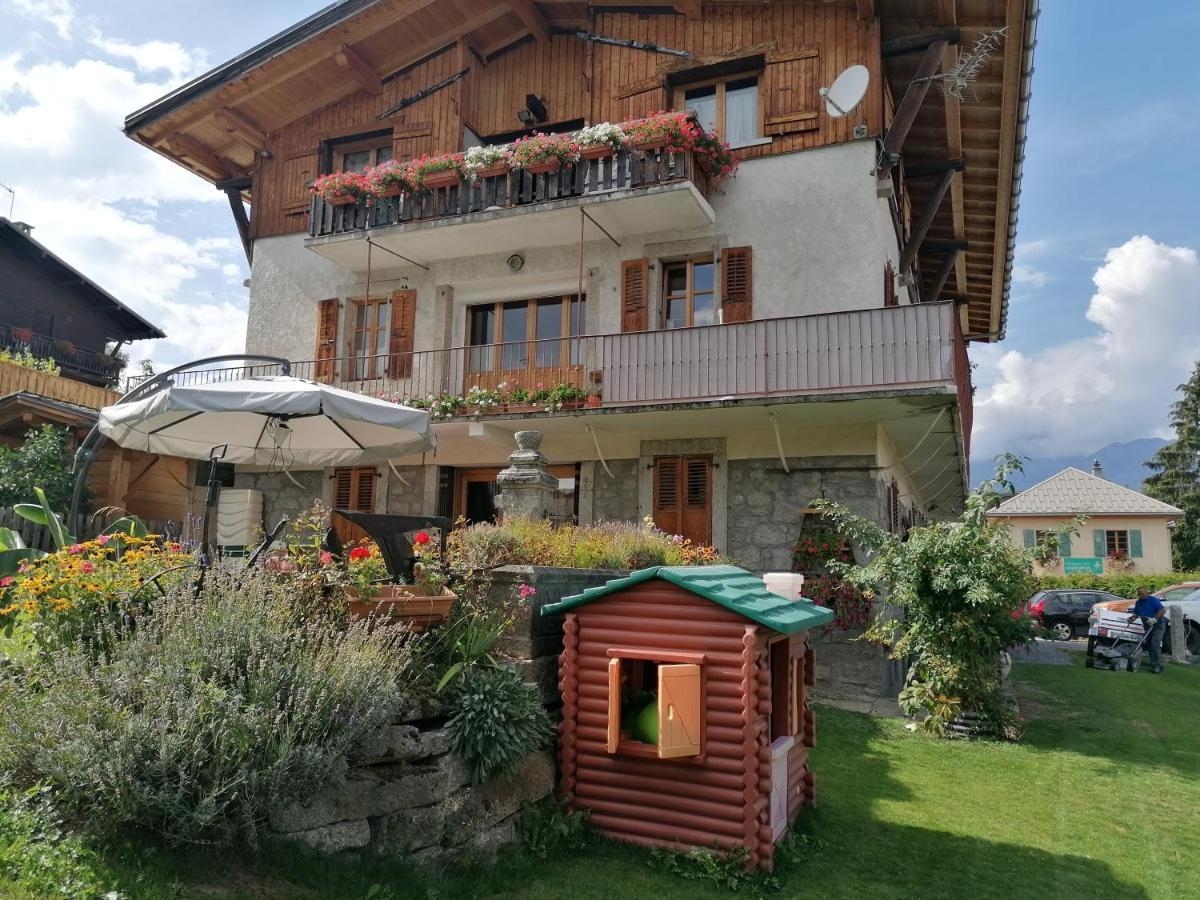 Chalet Mont-Blanc Combloux Bagian luar foto